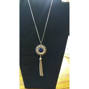 22" Women's Necklace Silver Tone Chain W/ Blue Stone Cabachon With Silver Tassle